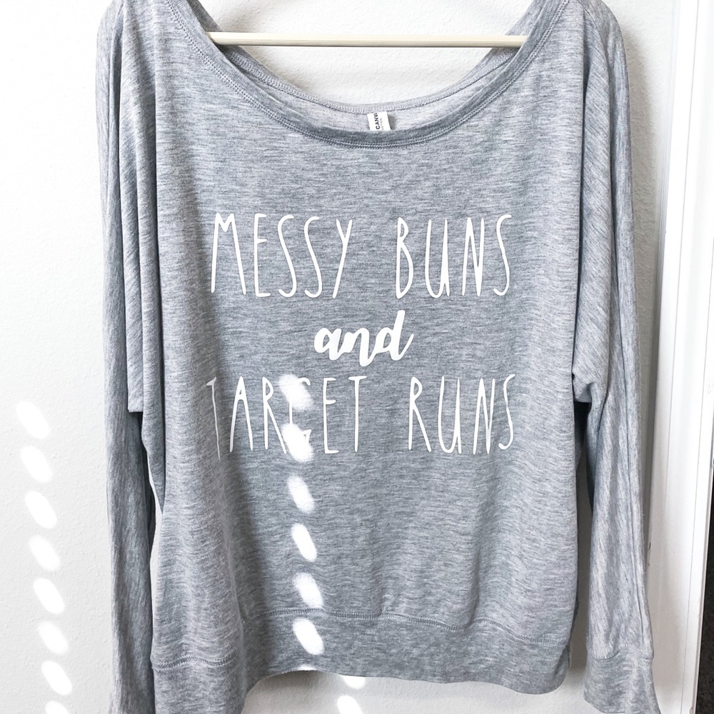 Canvas off the shoulder tee with target saying